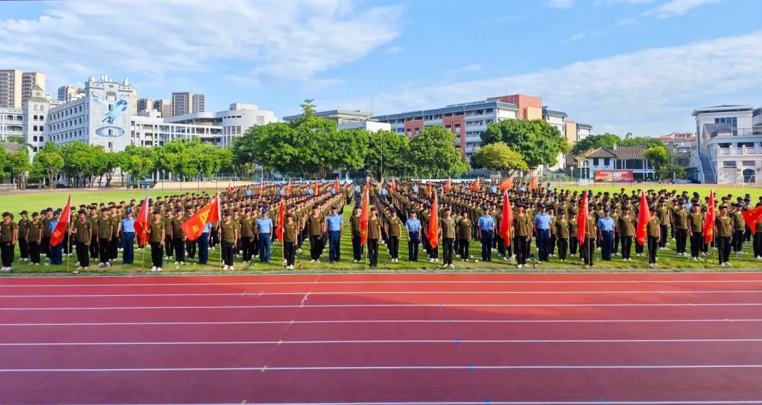 少年磨砺凌云志，奋进逐梦新征程｜佛山一中2023级新生军训结营精彩回顾