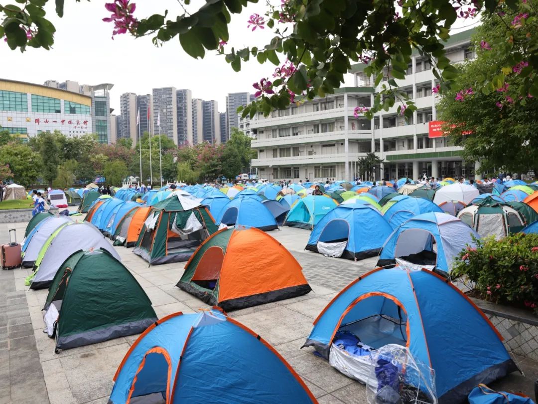 炊烟袅袅烟火情，万般武艺齐上阵|佛山一中第十届室外生存体验活动圆满结束